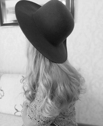 Анкета проститутки Аличка - Фото 1, Кубина, 52 года, №10648